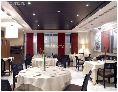 Eridanus Hotel 44